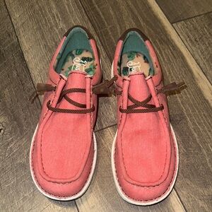 Women’s Justin Slip Ons